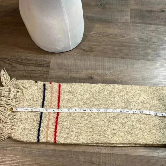 Cream and Red striped Wool Scarf - Picture 4 of 5